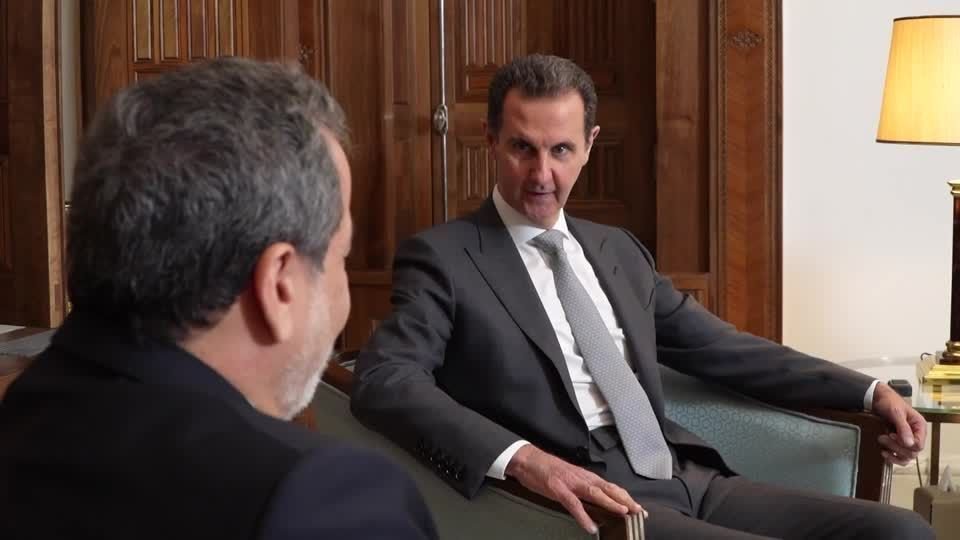 Bashar al-Assad continua na capital da Síria, diz agência de notícias estatal