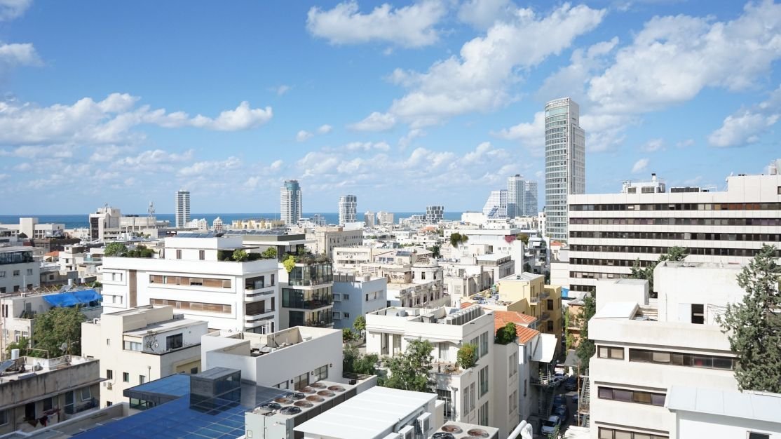 Hezbollah diz que atacou Tel Aviv com foguetes