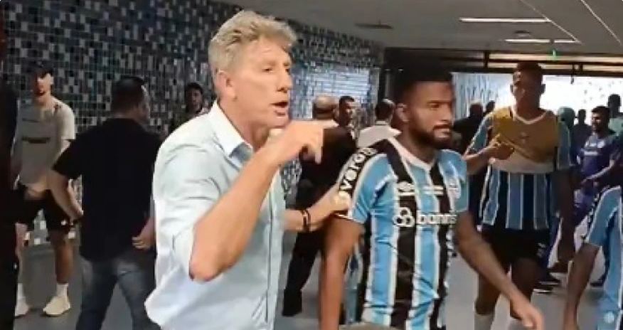 Renato interrompe entrevistas de jogadores do Grêmio após vitória; assista