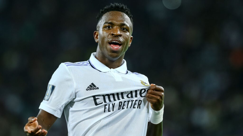 Vini Jr. é eleito o melhor jogador do mundo pela Fifa