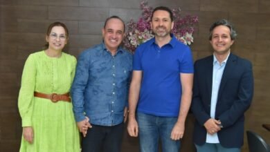Leandro Vilela recebe apoio de líder da Assembleia de Deus Ministério Fama