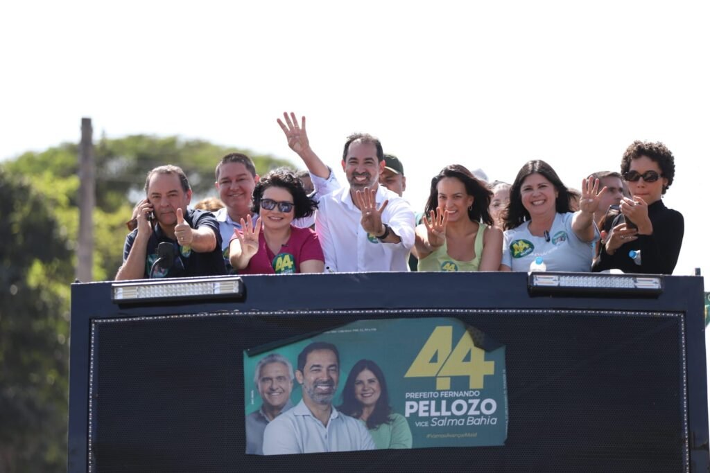 Pellozo realiza carreata com lideranças do PP e filha de Caiado
