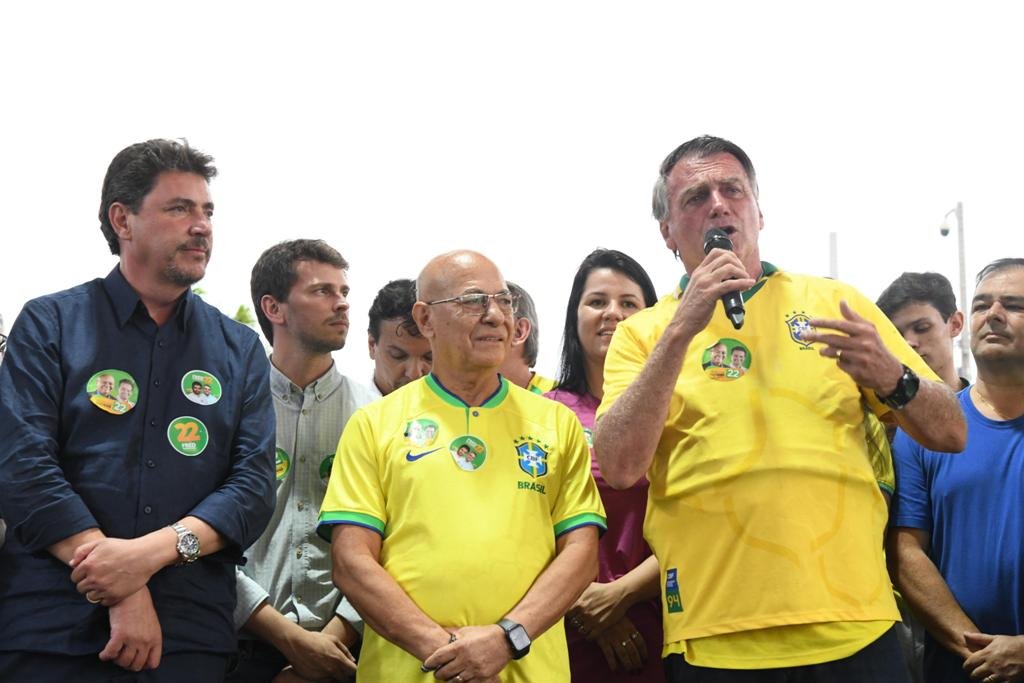 Bolsonaro cumpre agendas com Márcio Corrêa, Professor Alcides e Fred Rodrigues