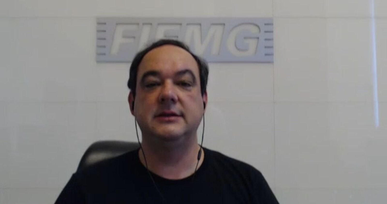 Faltarão produtos e serviços com fim da escala 6×1, diz presidente da Fiemg ao CNN Money
