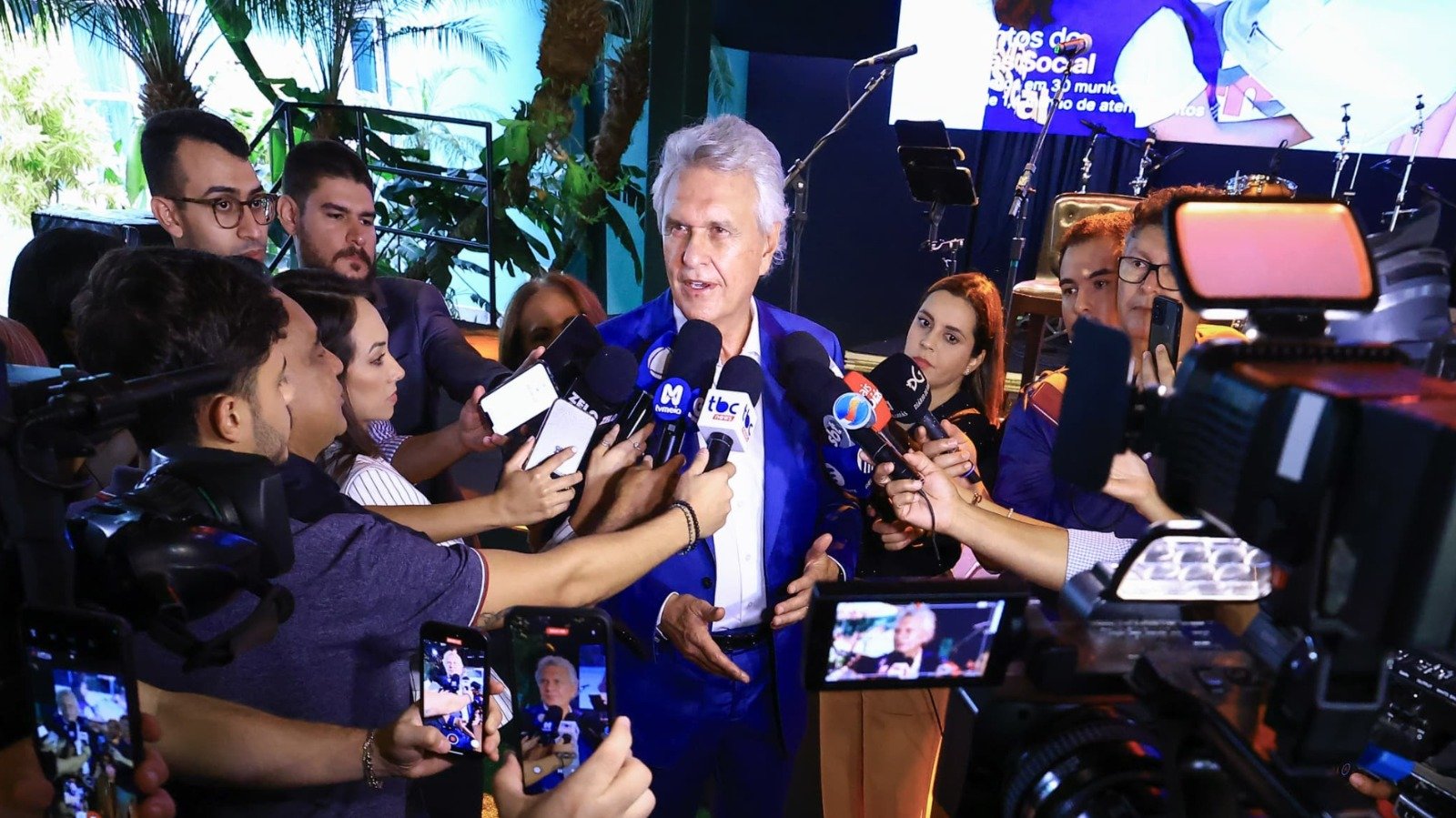 Caiado ressalta papel da imprensa para fortalecer democracia