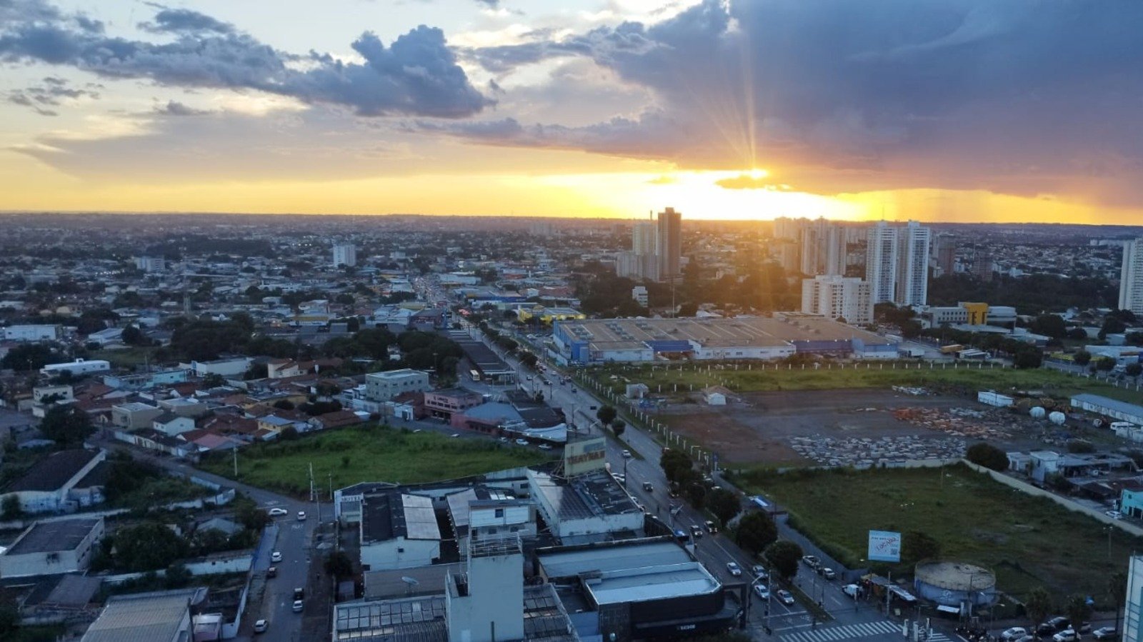 Goiás tem previsão de pancadas de chuvas irregulares e calor