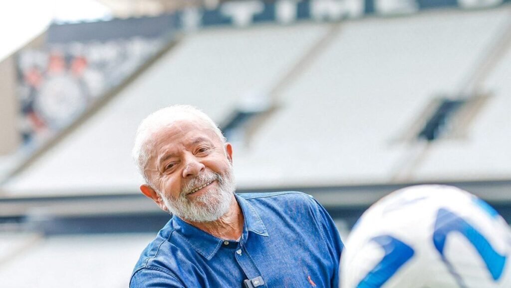 Imprensa internacional repercute cirurgia do presidente Lula