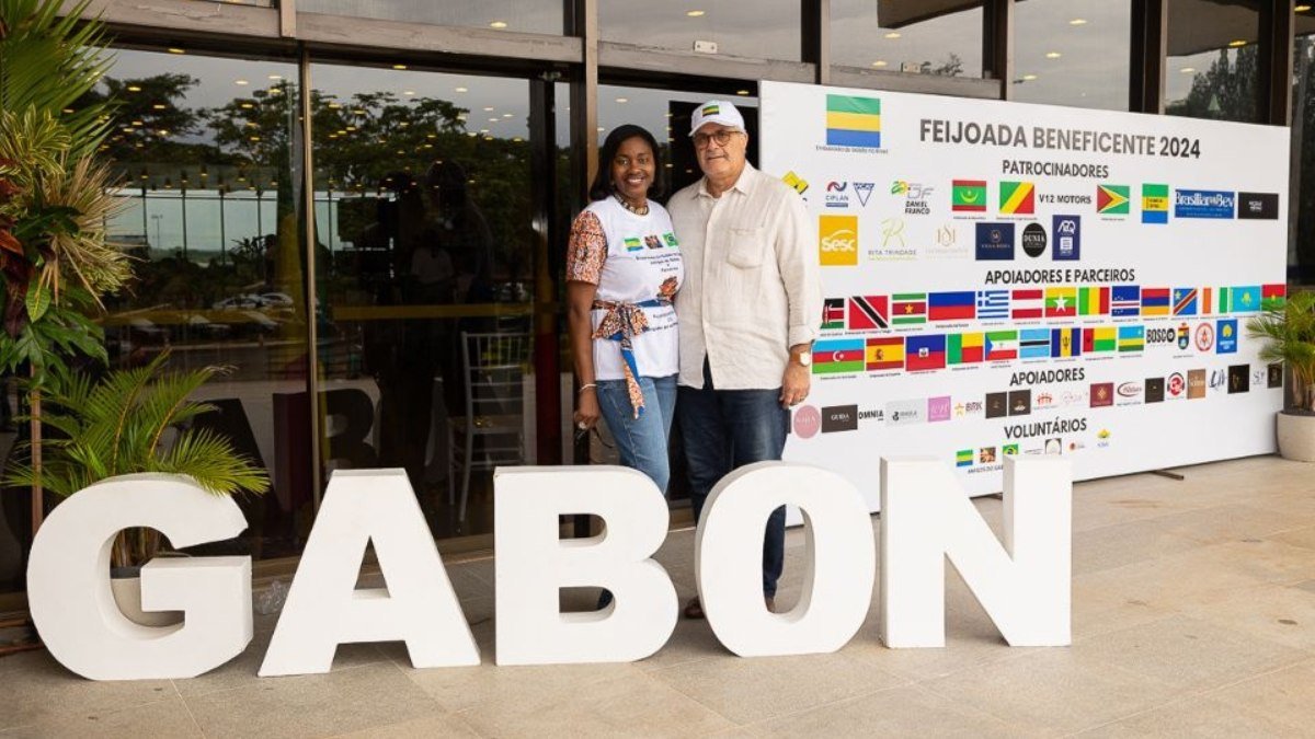 Embaixada do Gabão promove feijoada beneficente