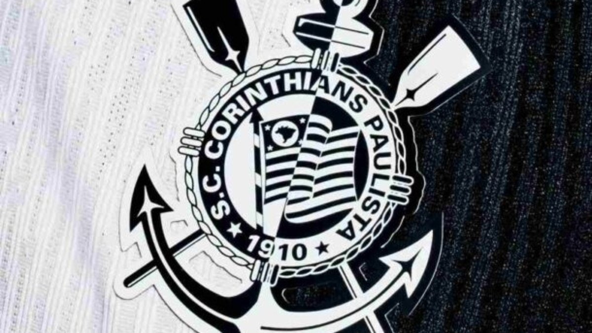 Corinthians usará camisa antirracista contra o Cruzeiro