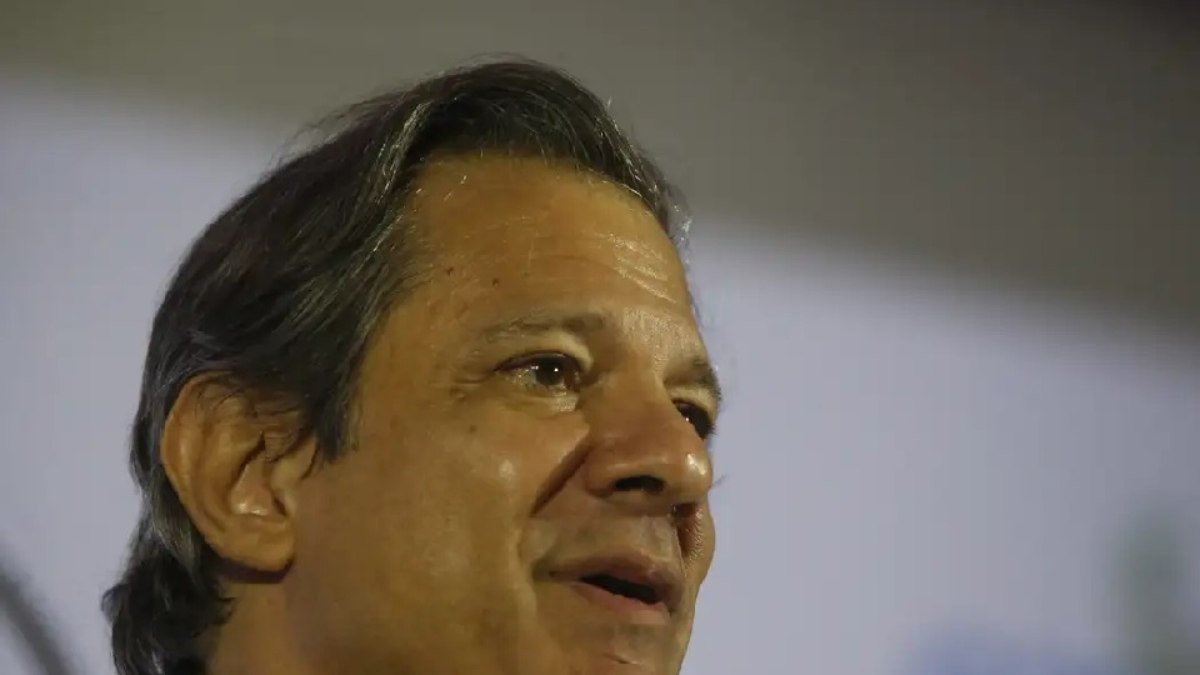 Haddad afirma que pacote de cortes de gastos pode ser revisado se necessário