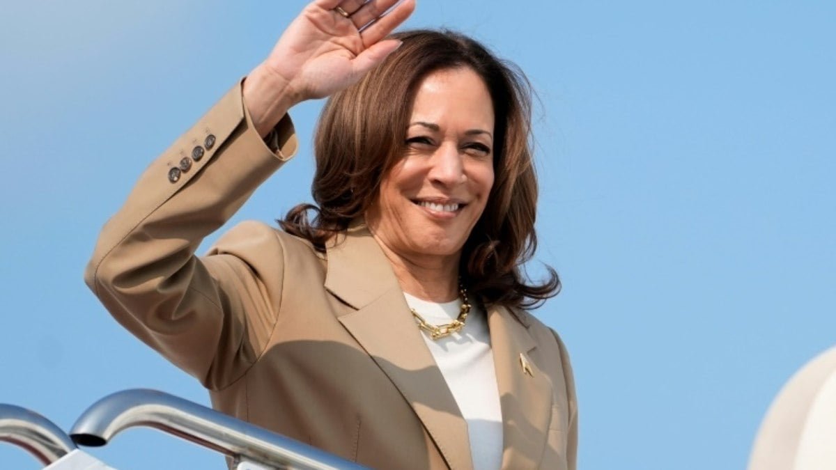 Kamala Harris é oficialmente candidata do Partido Democrata para as eleições presidenciais