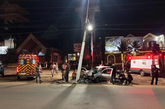 Dois acidentes deixam 1 morto e 4 feridos em Caldas Novas
