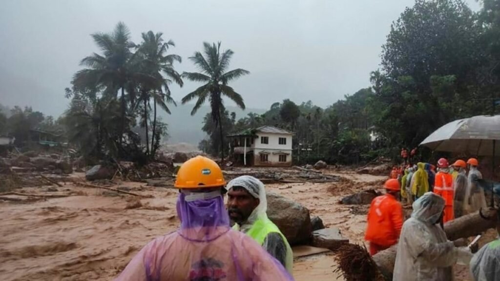 Mais de 60 mortos por deslizamentos de terra na Índia