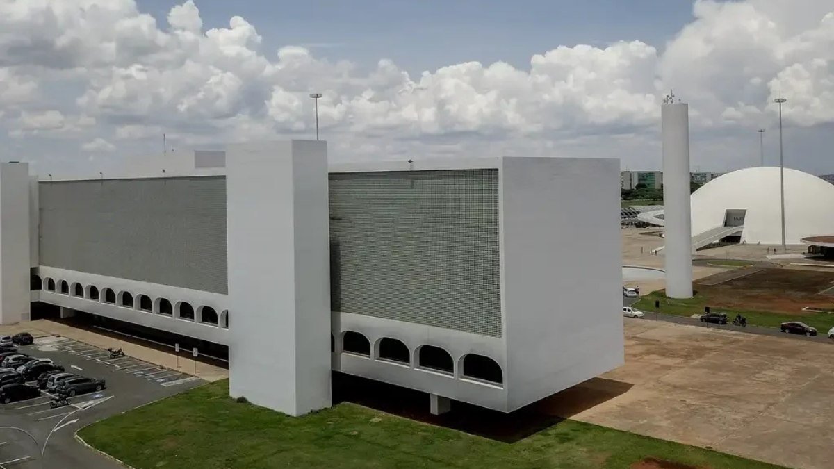 Biblioteca Nacional realiza palestra sobre bruxaria e comunidades pagãs