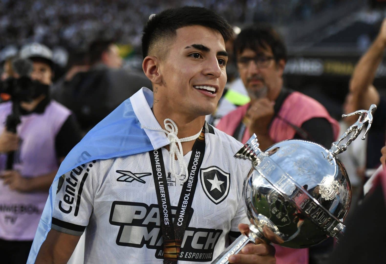 Desmanche? Botafogo já sofre primeira baixa após derrota para o Pachuca