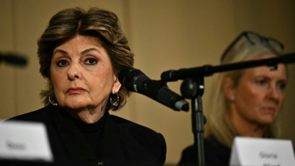 Dezenas de mulheres ‘de todo o mundo’ acusam o falecido magnata Mohamed Al Fayed de agressões sexuais