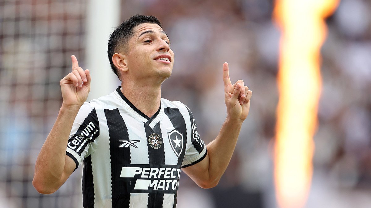 Imparável! Botafogo vence São Paulo e é campeão brasileiro de 2024