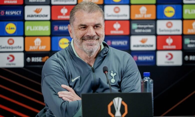 Vasco ou Corinthians? Técnico do Tottenham dá resposta inusitada sobre o Brasil Vasco ou Corinthians? Técnico do Tottenham dá resposta inusitada sobre o Brasil