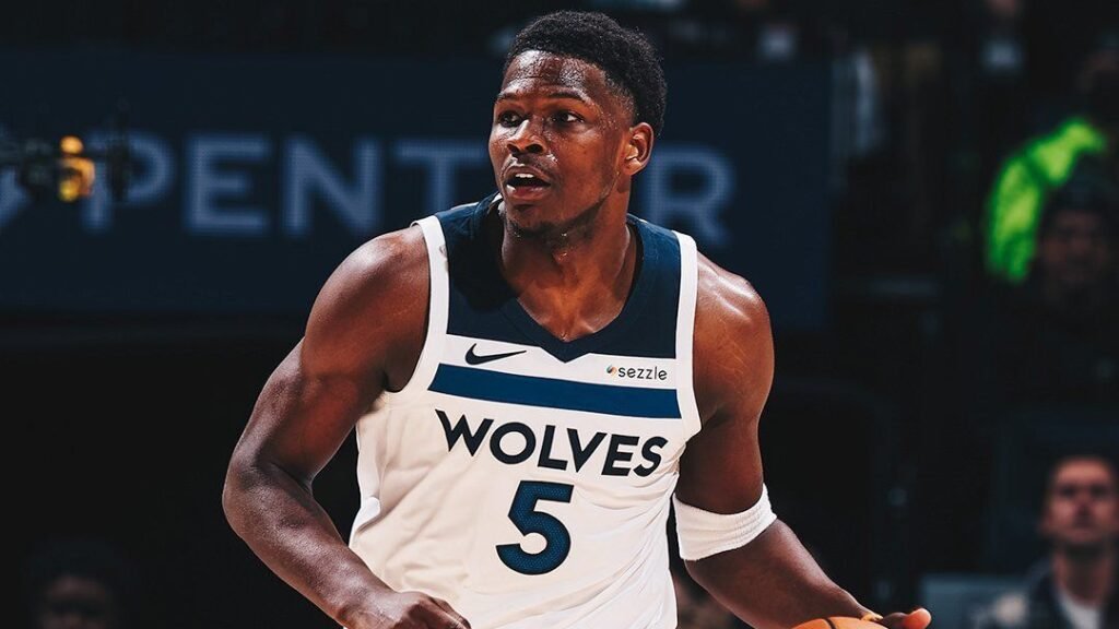 NBA anuncia punição inusitada para astro do Timberwolves; entenda