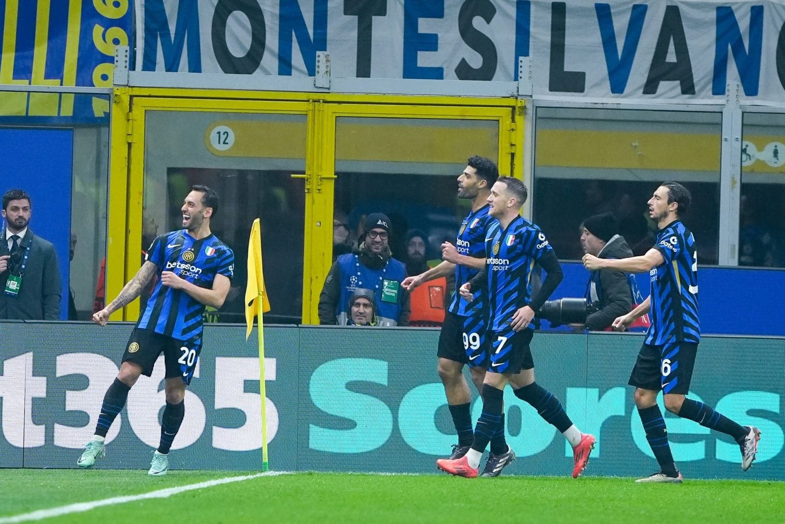 Arsenal perdeu para a Inter de Milão na Champions porque provou do próprio veneno