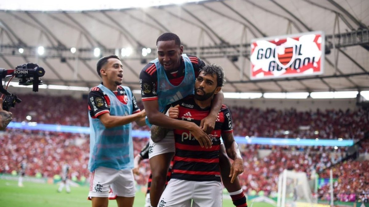 Flamengo vence o Atlético-MG por 3 a 1 no primeiro jogo da decisão da Copa do Brasil