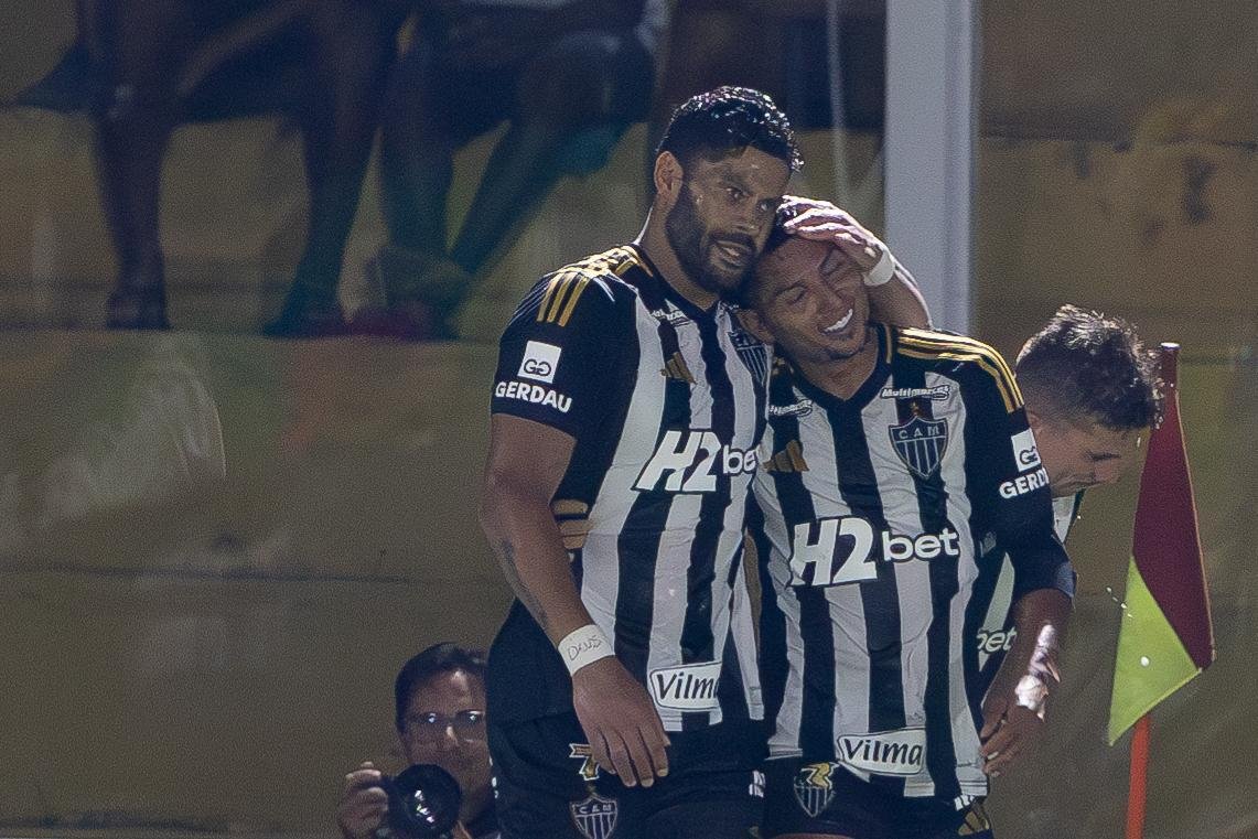 Artilheiro do Brasileirão, Reinaldo atinge marca inédita e amplia drama do Atlético-MG