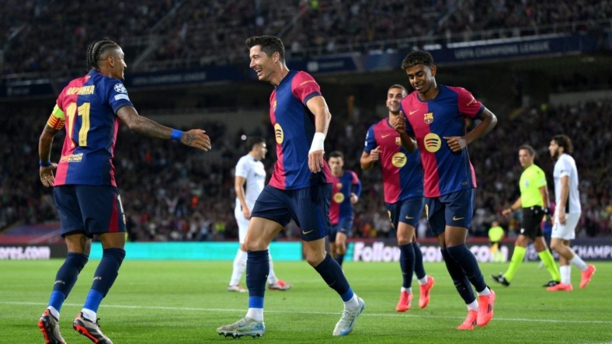 Barcelona goleia Young Boys e conquista sua primeira vitória na Champions League