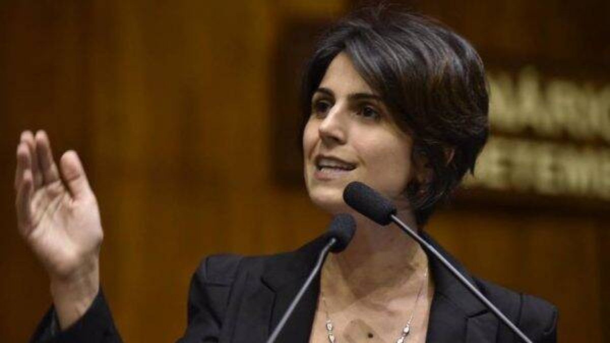 Manuela D’Ávila sai do PCdoB após 25 anos e declara-se ‘mulher sem partido’
