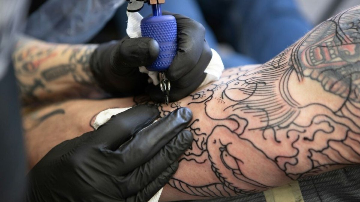 Rio de Janeiro recebe maior evento de tatuagem do mundo