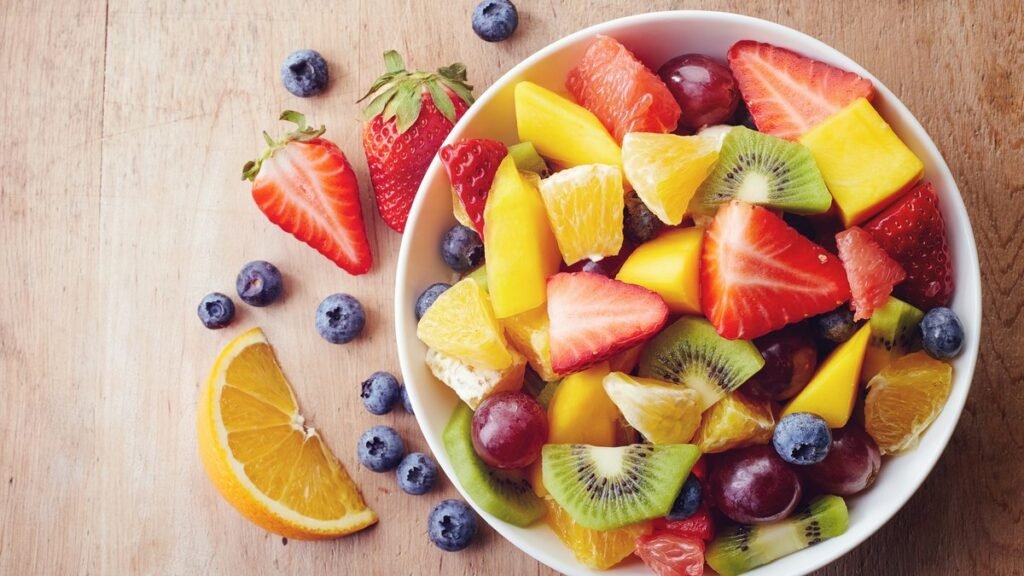 Frutas coloridas podem proteger contra danos de microplásticos