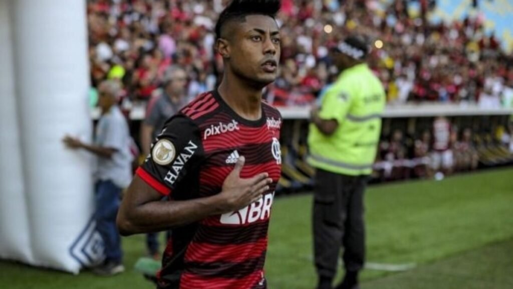 Bruno Henrique é suspenso pelo STJD e está fora do jogo contra o Cuiabá