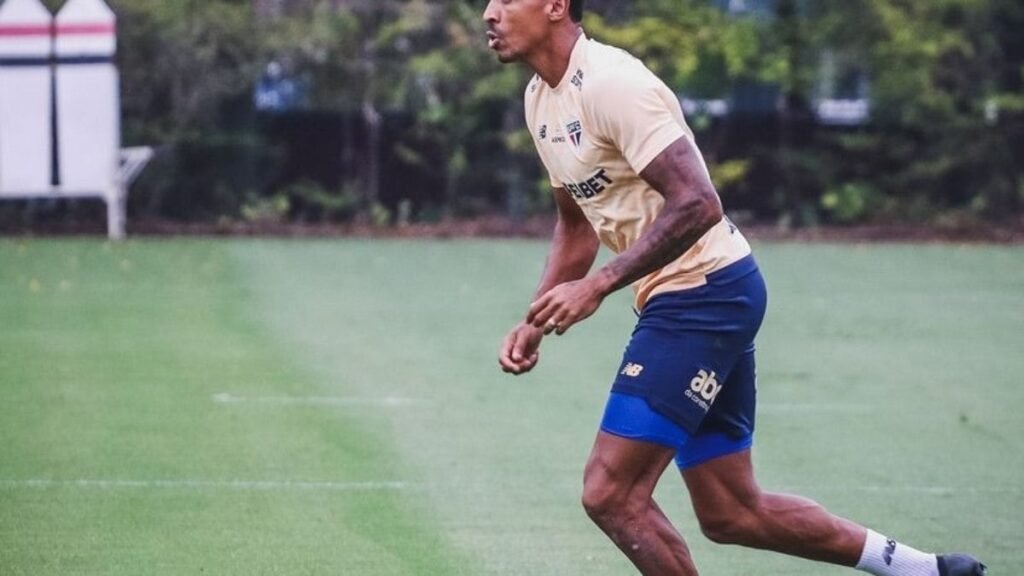 São Paulo sonha com o G4 em partida fora de casa contra o Cruzeiro