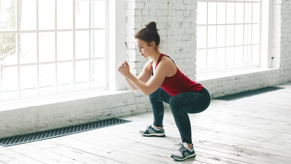 8 exercícios para levantar o bumbum que não podem faltar no treino