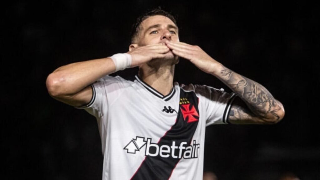 Vegetti busca manter escrita para colocar o Vasco na decisão da Copa do Brasil