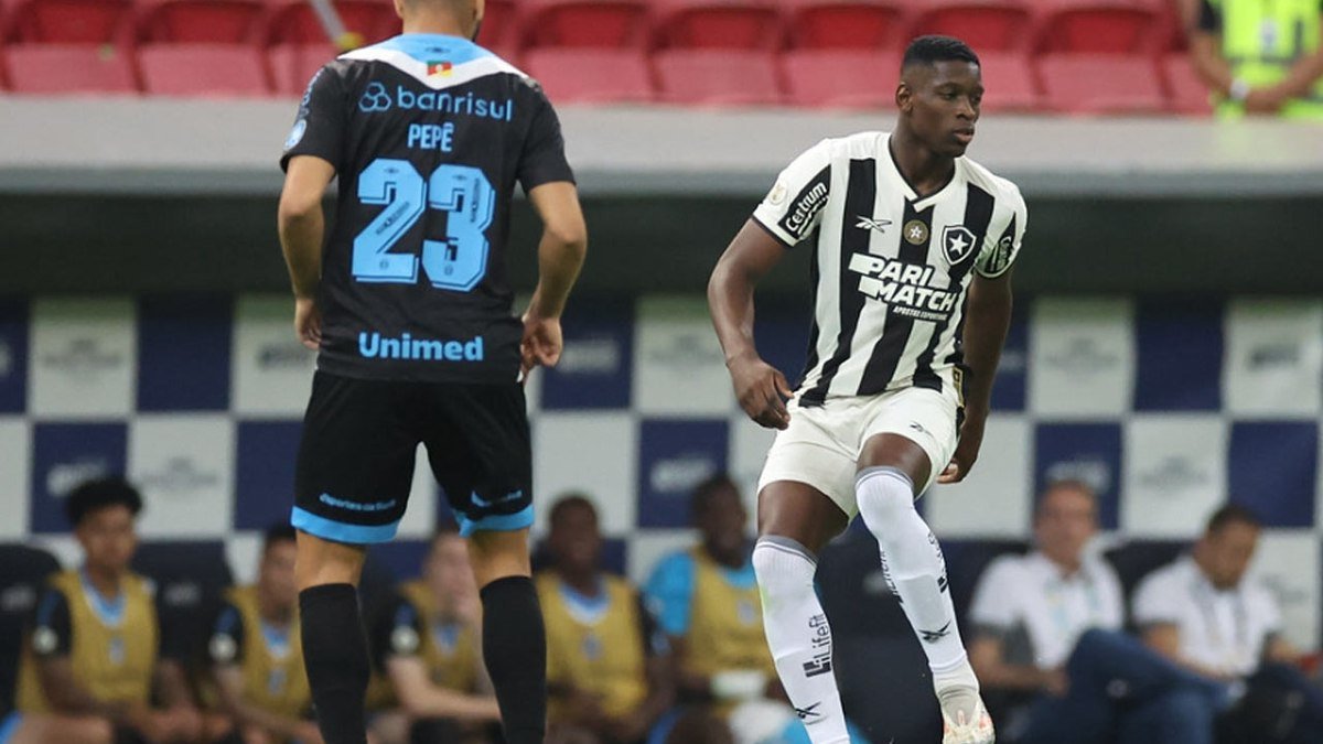 Artur Jorge insatisfeito com atuação do Botafogo em empate com Grêmio
