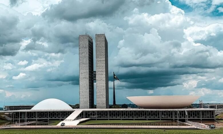 Congresso Nacional vai se reunir para debater vetos ao Orçamento Congresso Nacional vai se reunir para debater vetos ao Orçamento