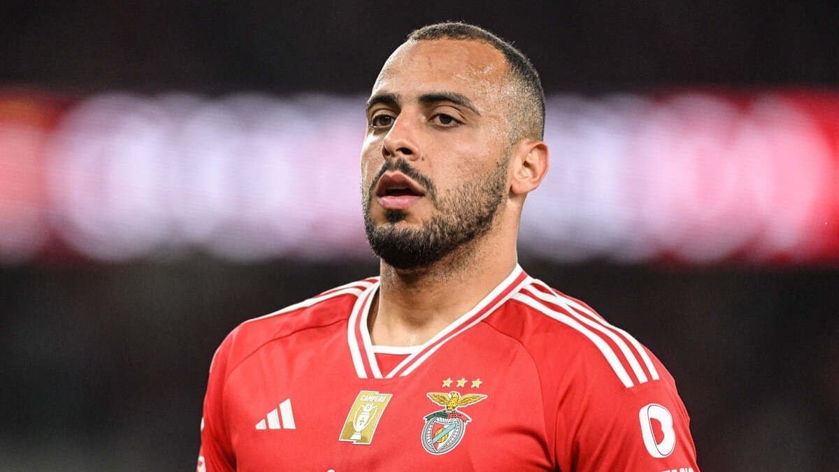 Corinthians aumenta oferta e reforça desejo por Arthur Cabral