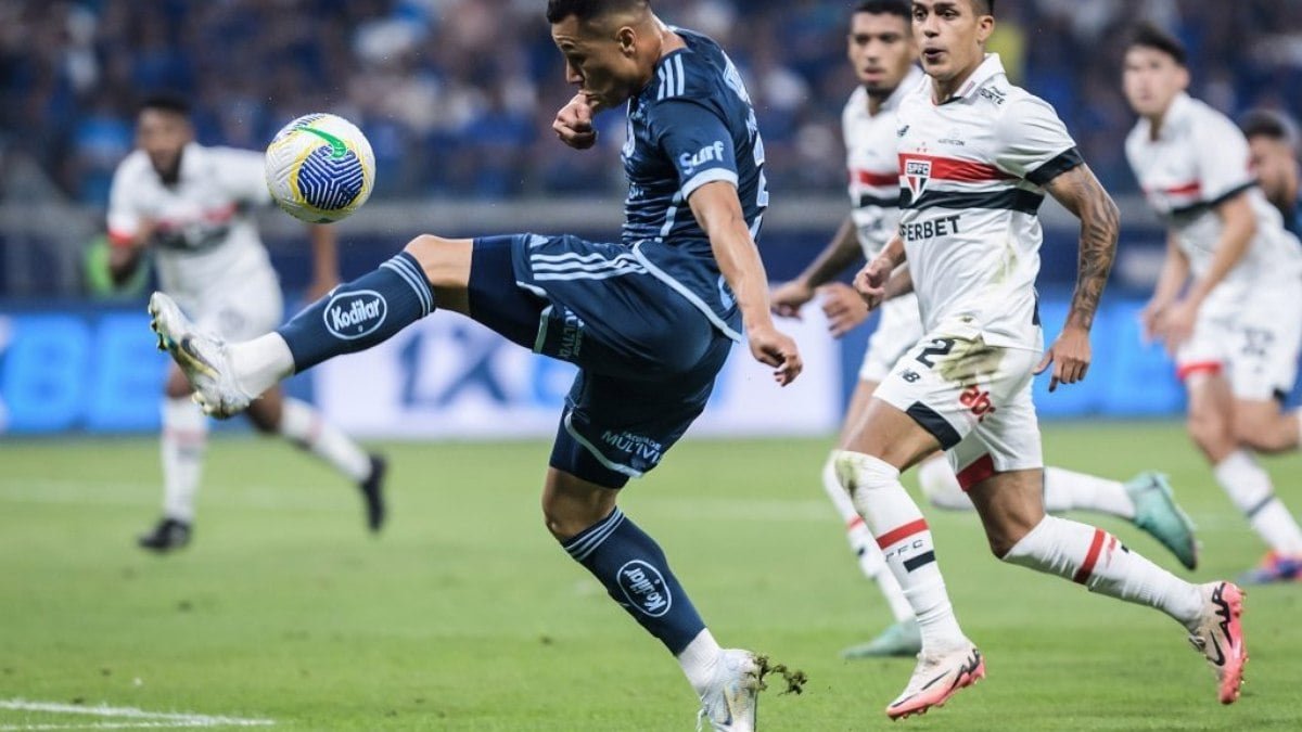 Cruzeiro vai mal individual e coletivamente no Mineirão