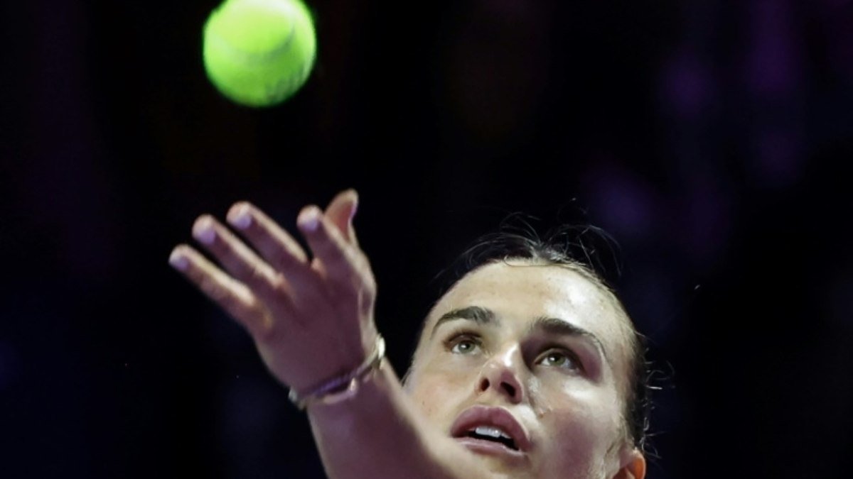 Sabalenka vence Zheng na abertura do WTA Finals-2024