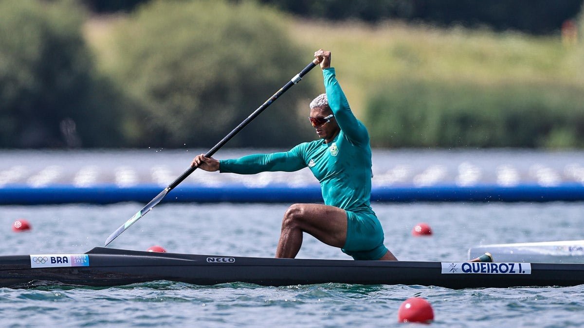 Paris 2024: Isaquias
Queiroz tem segundo melhor tempo e avança para semifinal do C1 1000m