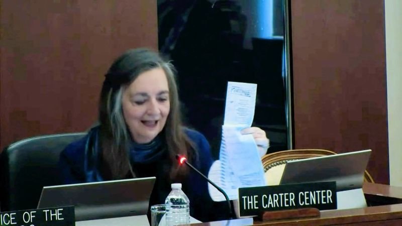 Carter Center mostra na OEA o que diz serem atas eleitorais da Venezuela Carter Center mostra na OEA o que diz serem atas eleitorais da Venezuela