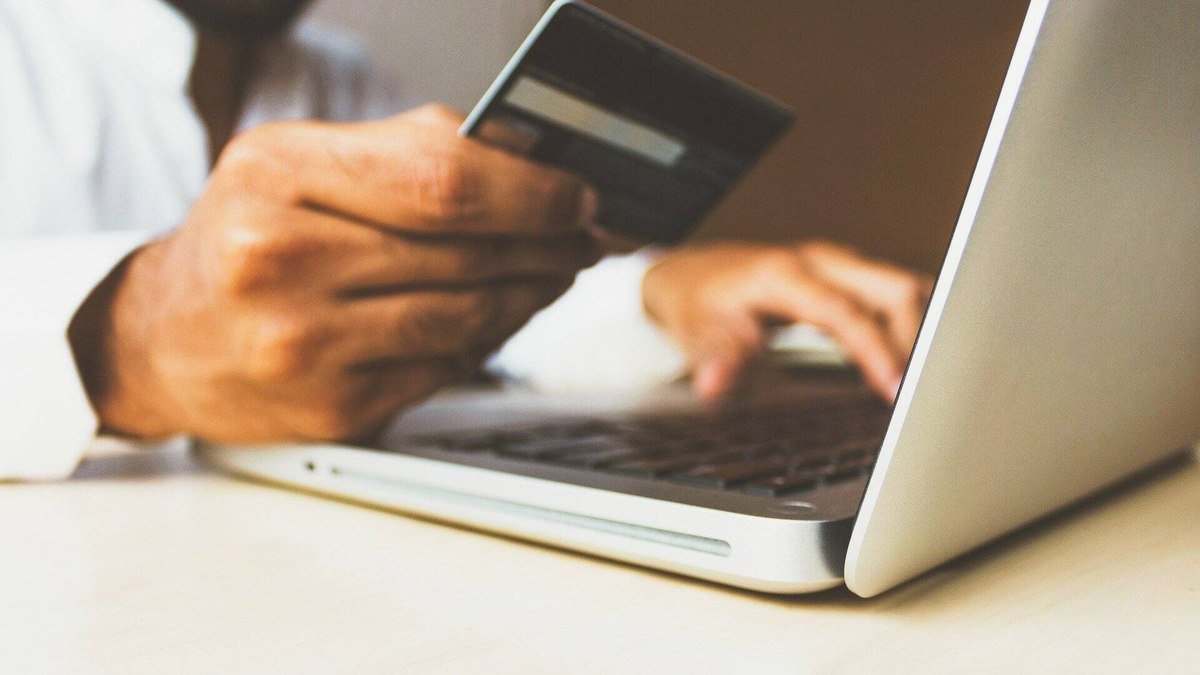 véspera registra mais de R$ 1,7 bilhão em vendas online