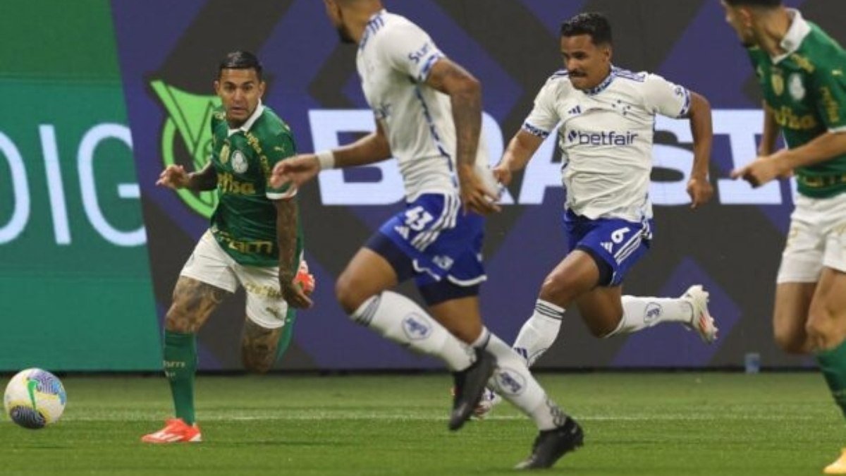 Ministério Público pede jogo entre Cruzeiro e Palmeiras, em MG, com torcida única Ministério Público pede jogo entre Cruzeiro e Palmeiras, em MG, com torcida única