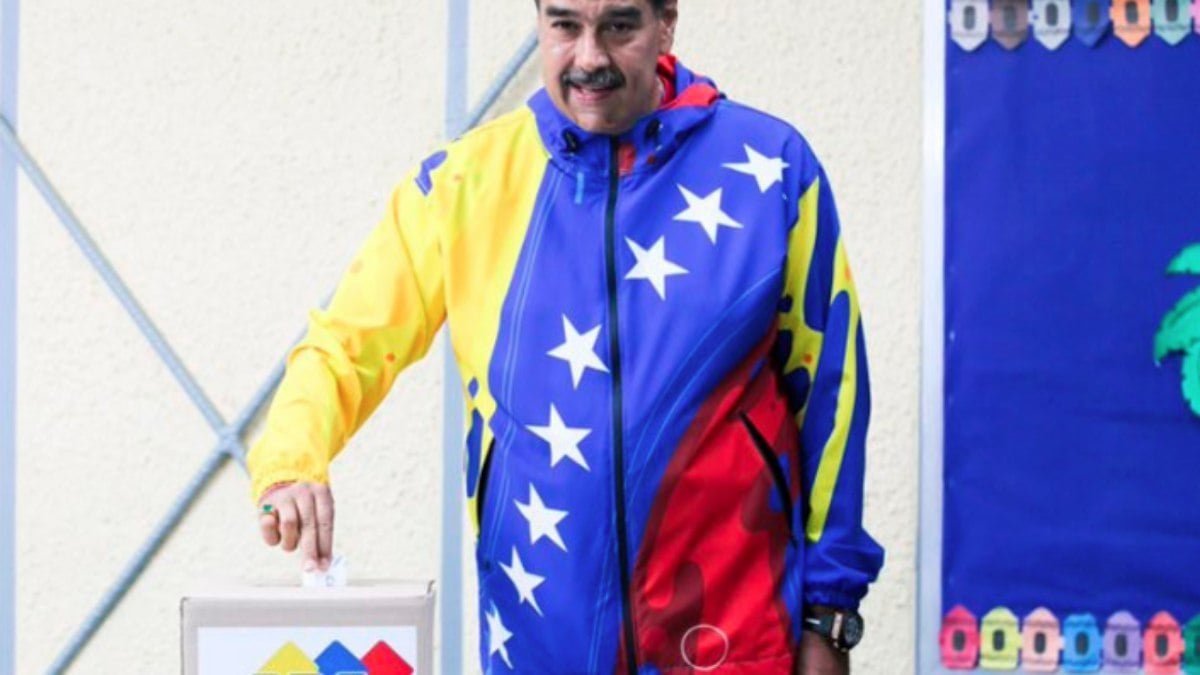 EUA aplicam sanções a aliados de Maduro por interferência em processo eleitoral