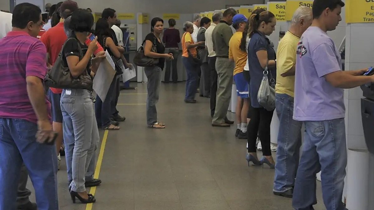 Agências bancárias não terão expediente nos feriados dos dias 15 e 20 de novembro