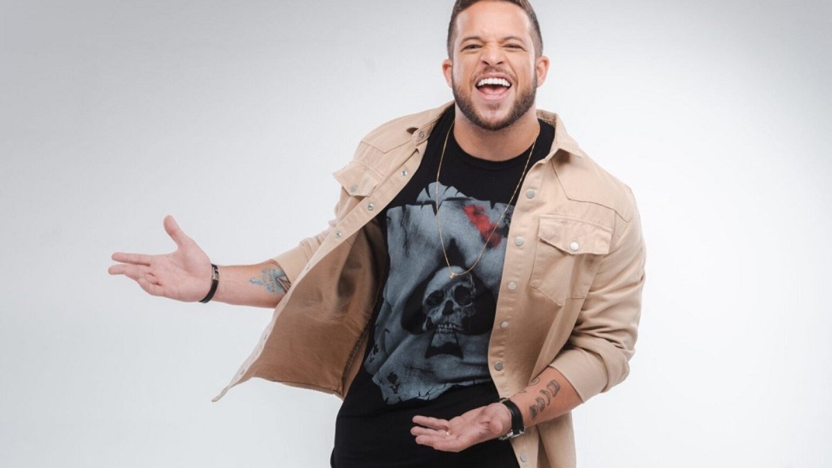Flávio Andradde apresenta novo show de stand up em Brasília