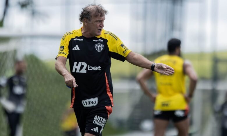 Cuca pode atingir 150ª vitória pelo Atlético-MG em clássico contra Cruzeiro Cuca pode atingir 150ª vitória pelo Atlético-MG em clássico contra Cruzeiro