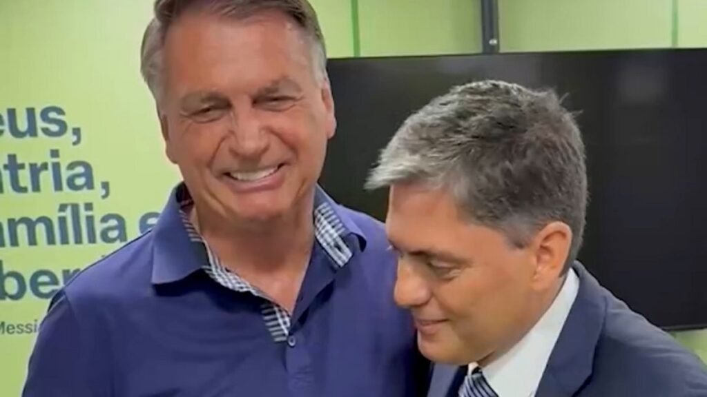 Bolsonaro declara apoio ao advogado Vevé