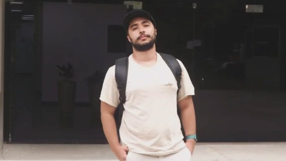 Estudando em casa, ele tirou nota máxima nas redações e passou em medicina na USP e Unicamp