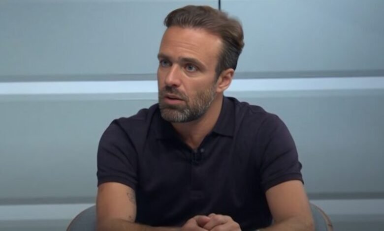Astro do Flamengo é criticado por Roger Flores: ‘Rendimento caiu’ Astro do Flamengo é criticado por Roger Flores: ‘Rendimento caiu’
